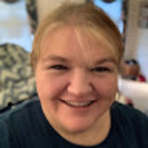 Meet your Posher, Cassandra